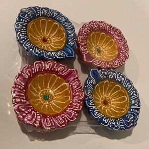 Decorative tea light holders